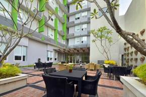 Гостиница Whiz Hotel Malioboro Yogyakarta  Джокьякарта